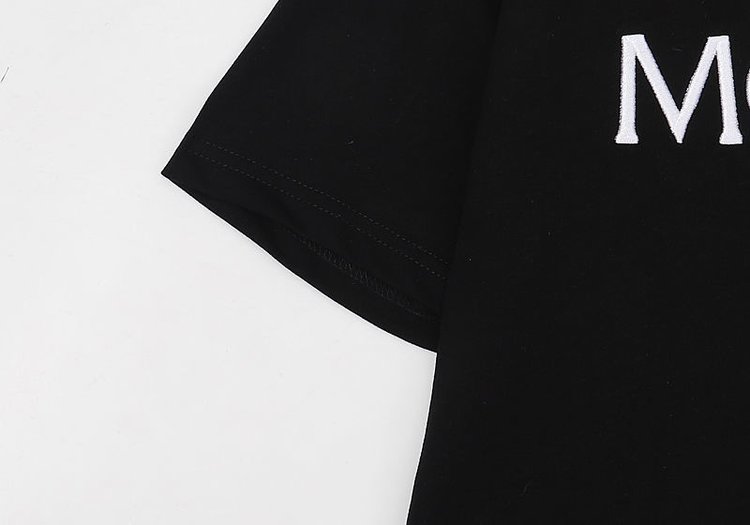 【Moncler 】（モンクレール）男女兼用、ご好評に付き再入荷！