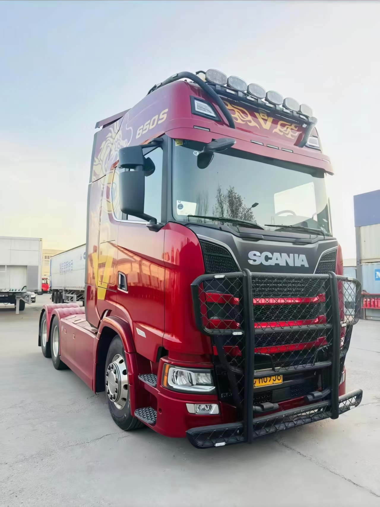 Heavy-Duty Aluminum Alloy Front Bumper Bull Bar Guard for Scania Truck, Multi Colors