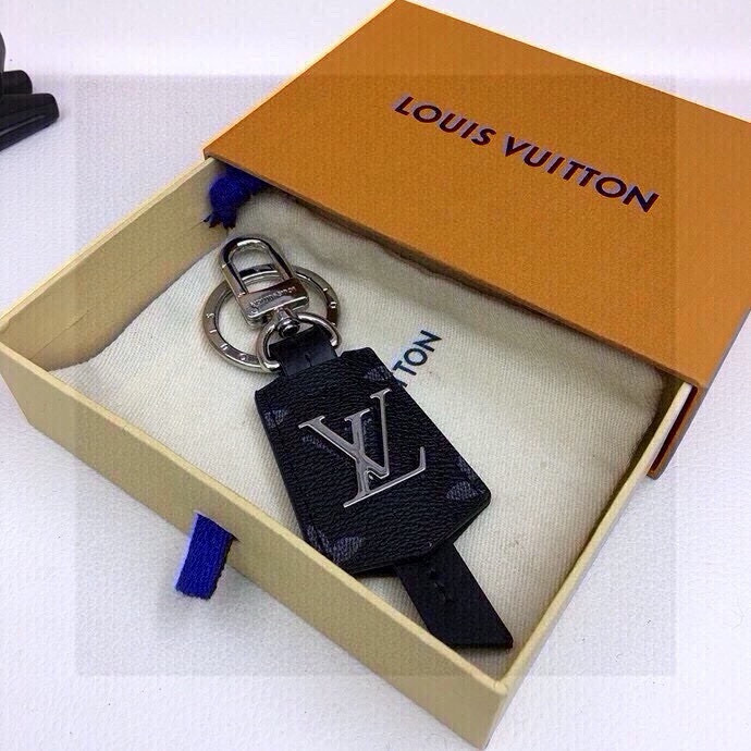 【LV旗艦店】ルイヴィトン LV イニシャルレザータグ バッグチャーム・キーホルダー