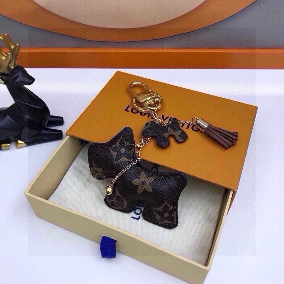 【LV旗艦店】ルイ・ヴィトン スコティッシュテリア犬モチーフ バッグチャーム・キーホルダー