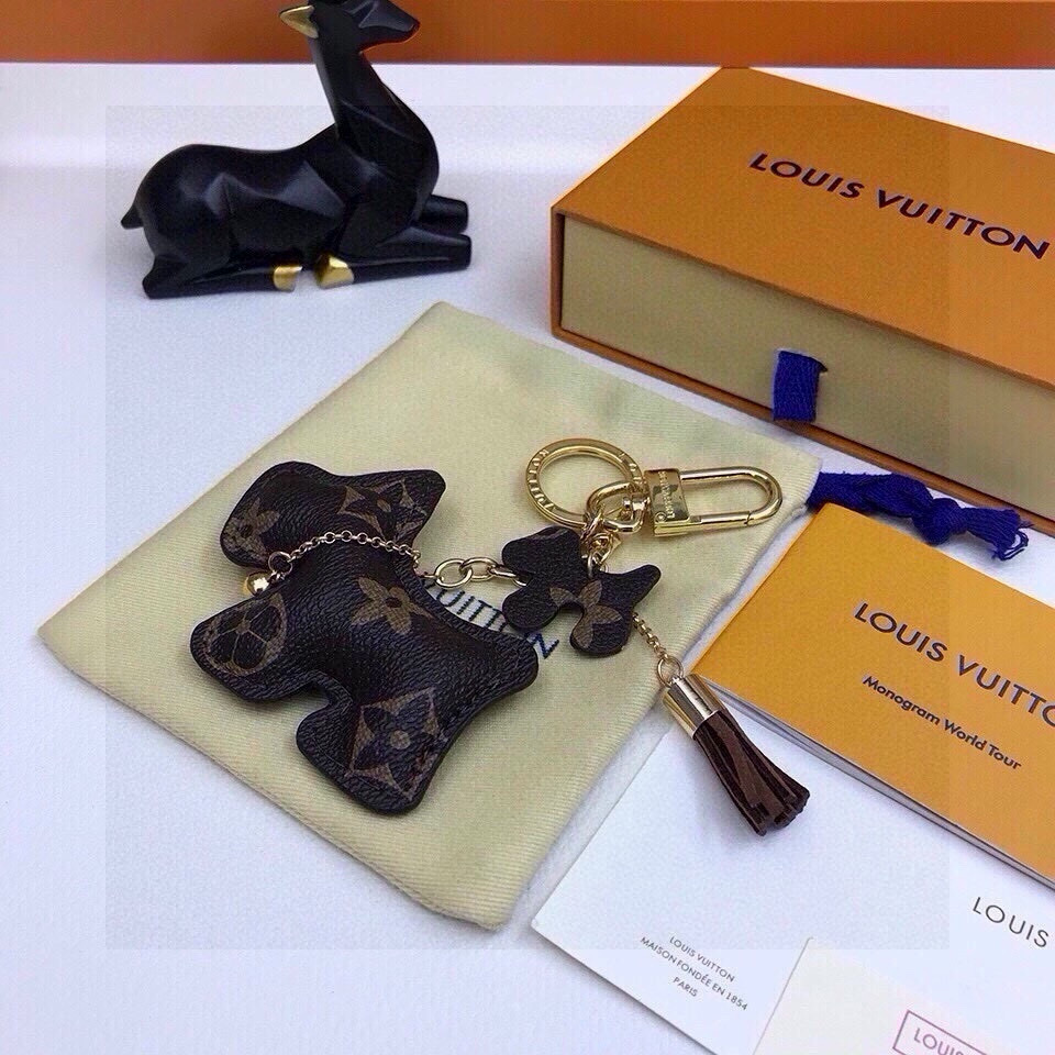 【LV旗艦店】ルイ・ヴィトン スコティッシュテリア犬モチーフ バッグチャーム・キーホルダー
