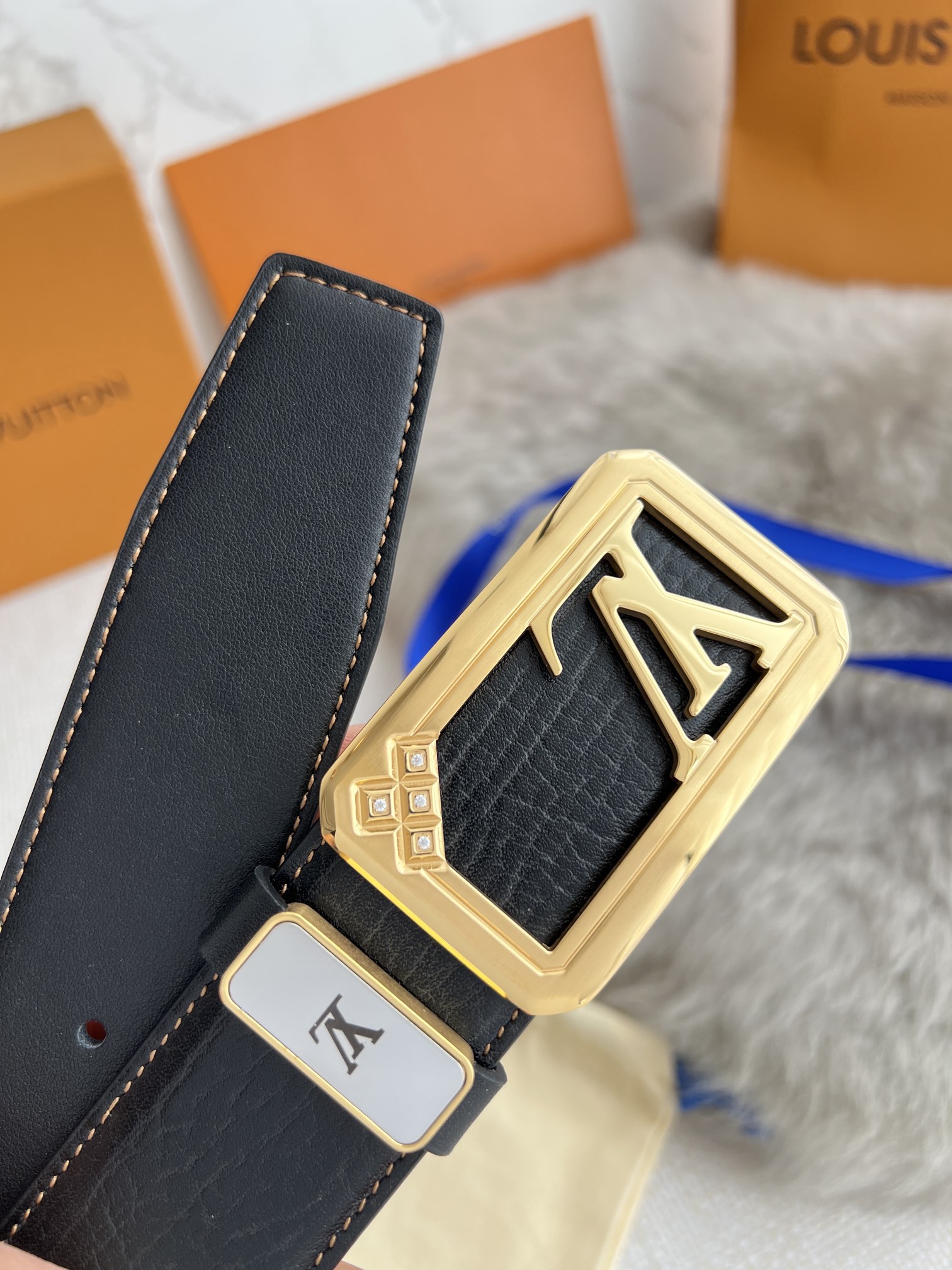 【LOUIS VUITTON】(ルイヴィトン) 3.8cmベルト メンズ-BRAND OFF