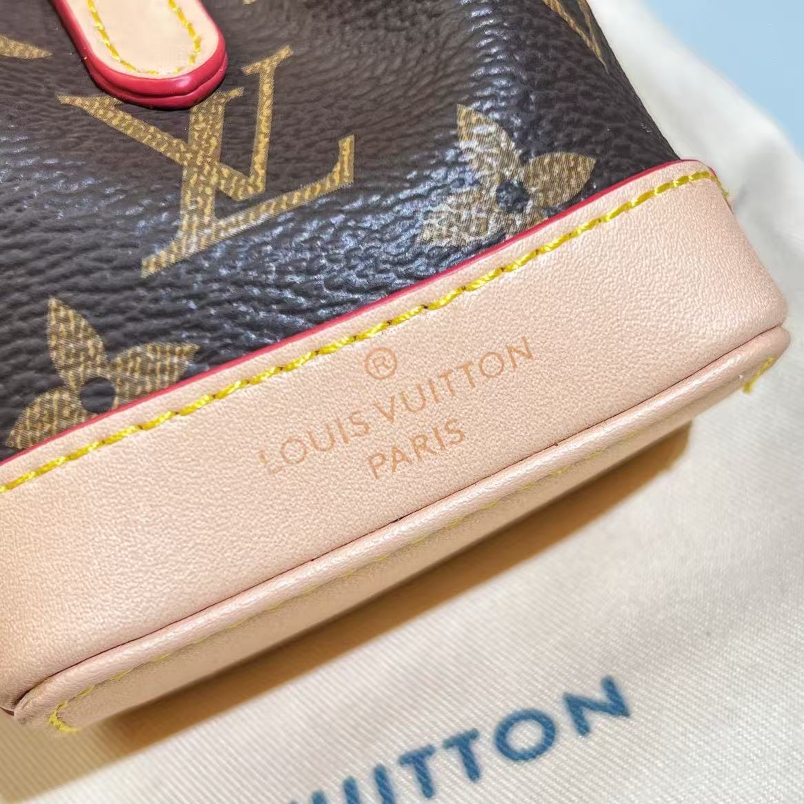 【LV旗艦店】Louis Vuitton（ルイ・ヴィトン）モノグラム柄 ミニバケットバッグ ピンクハンドル 巾着型 レディース ハンドバッグ