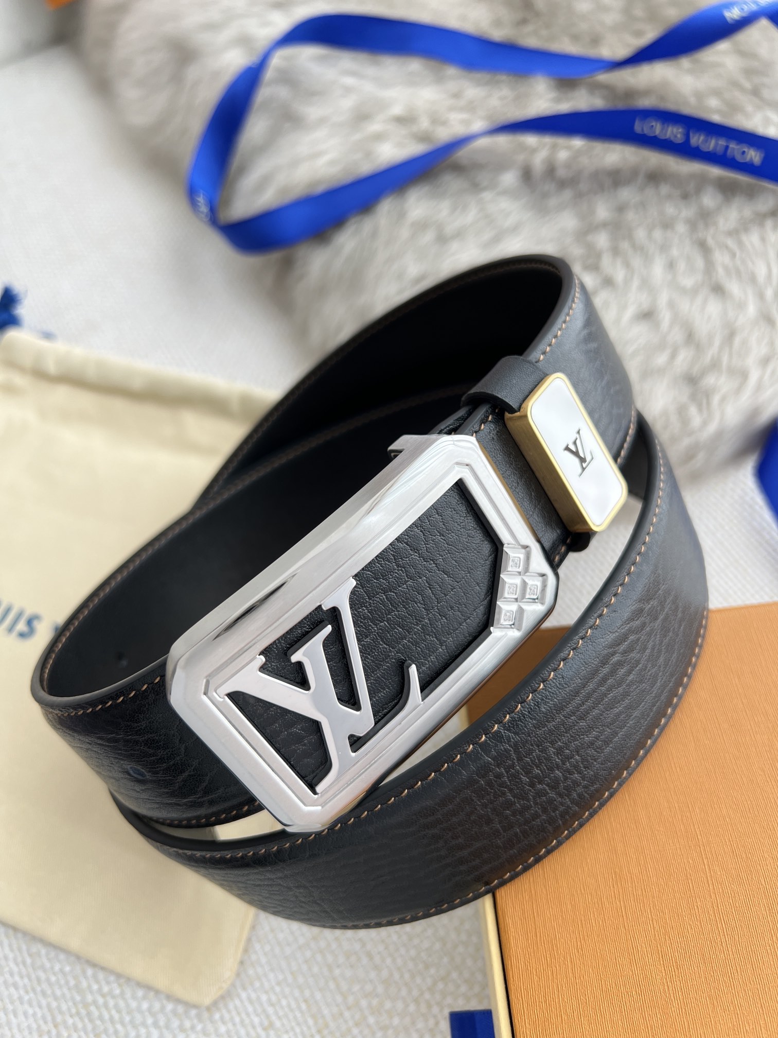 【LOUIS VUITTON】(ルイヴィトン) 3.8cmベルト メンズ-BRAND OFF