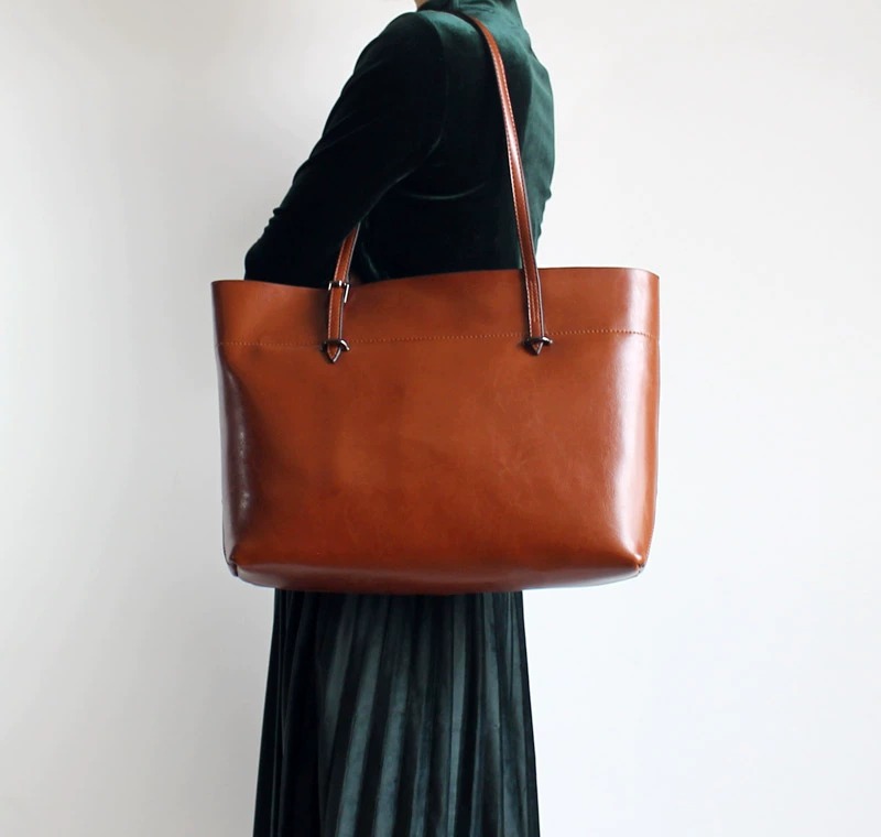 Totes & Shoppers