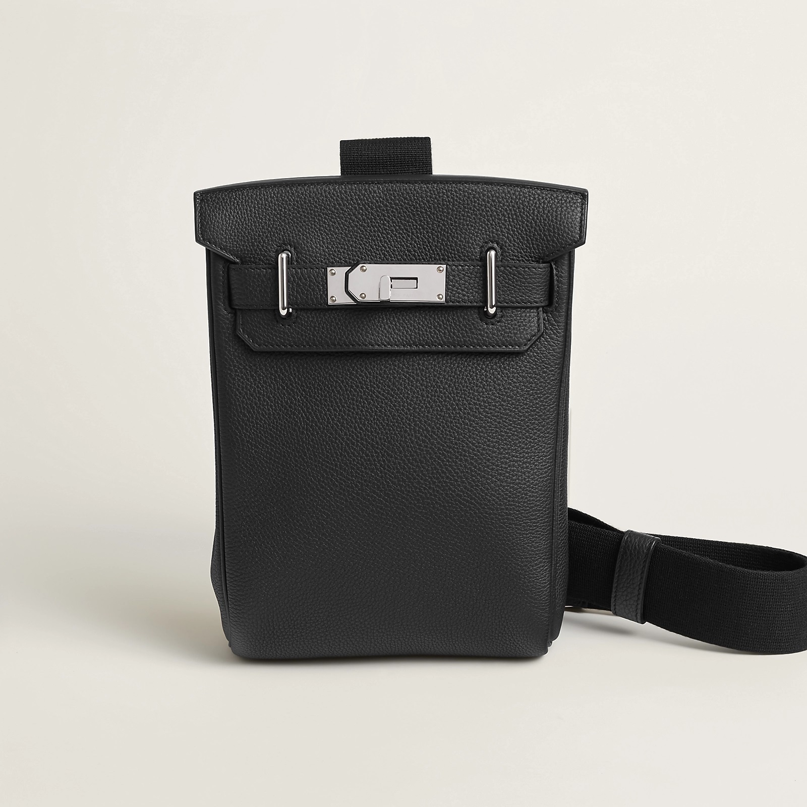 奇跡のالتوفر★【HERMES】HAC A DOS PM/黒-BRAND OFF