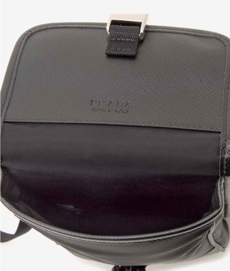 PRADA LEATHER SMARTPHONE CASE☆ショルダーحقيبة-BRAND OFF