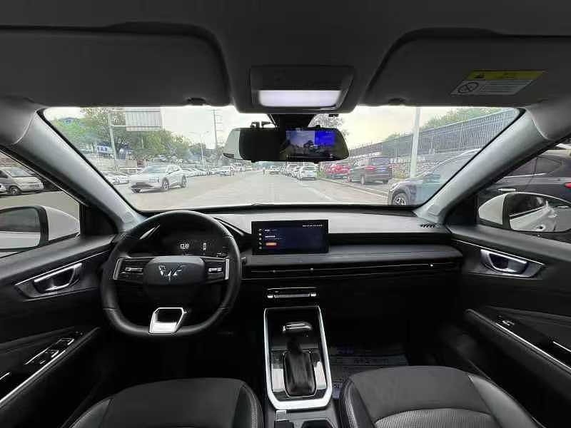Wuling Alvez