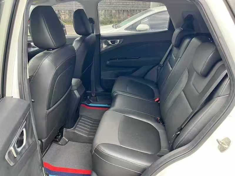 Wuling Alvez