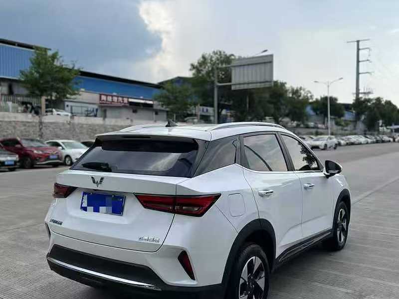 Wuling Alvez