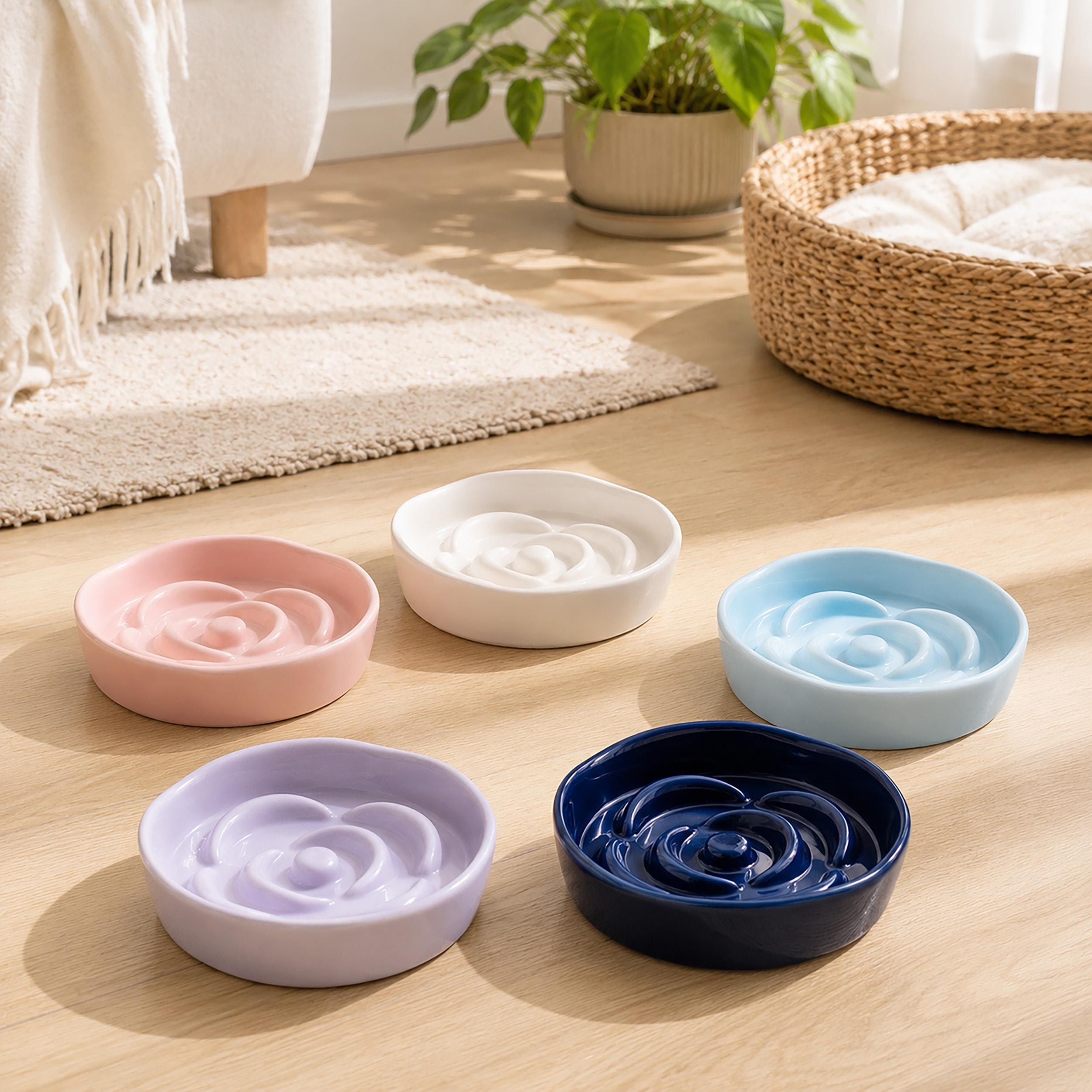 Ceramic Raised Slow Feeder Cat Bowl, Flower Shaped Pet Food Dish, Elevated Anti-Gulp Cat Bowl, Glossy Ceramic Bowl for Cats & Small Dogs