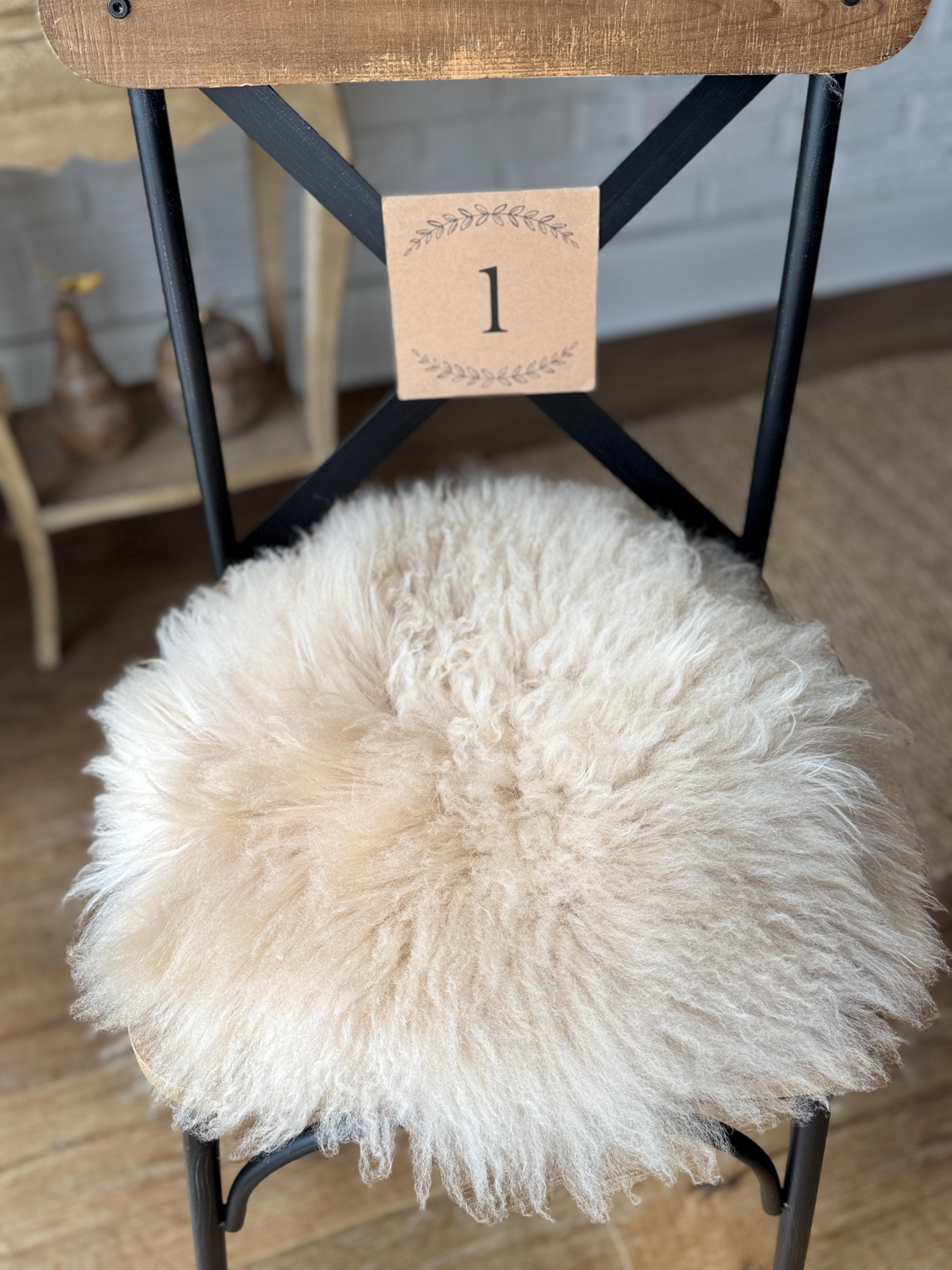Eco-Friendly Sheepskin Mat – Calming Bed for Anxious Pets | Handmade Matt for Dogs and Cats