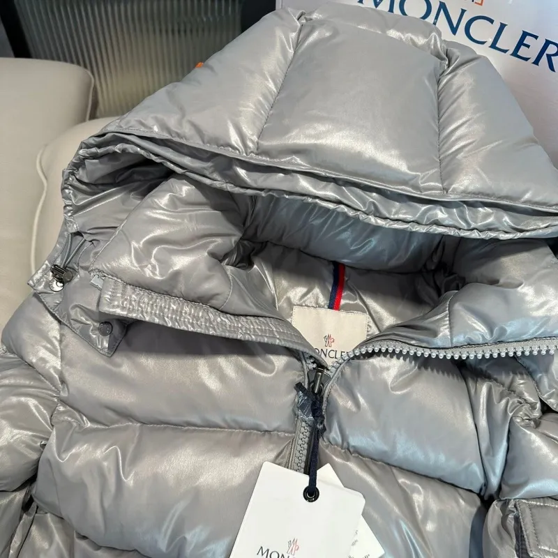 『S-3XL』搶眼 氣質滿分 時尚 高品質 舒適 帥氣配色 羽絨外套