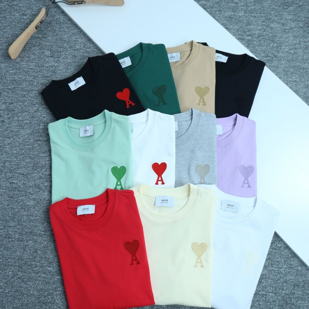 『S-XL』人氣急速上升中 中性圓領短袖基本款T恤