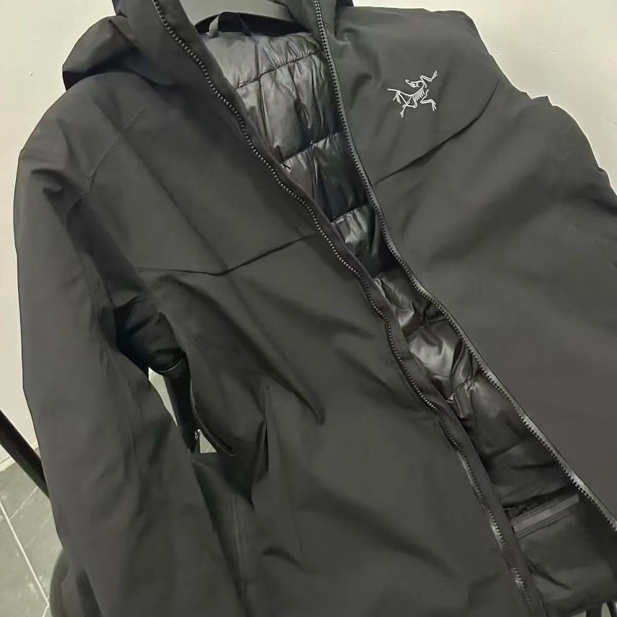 『M-4XL』冬季連帽登山外套 鋪棉夾克 防風防水 男女通用外套