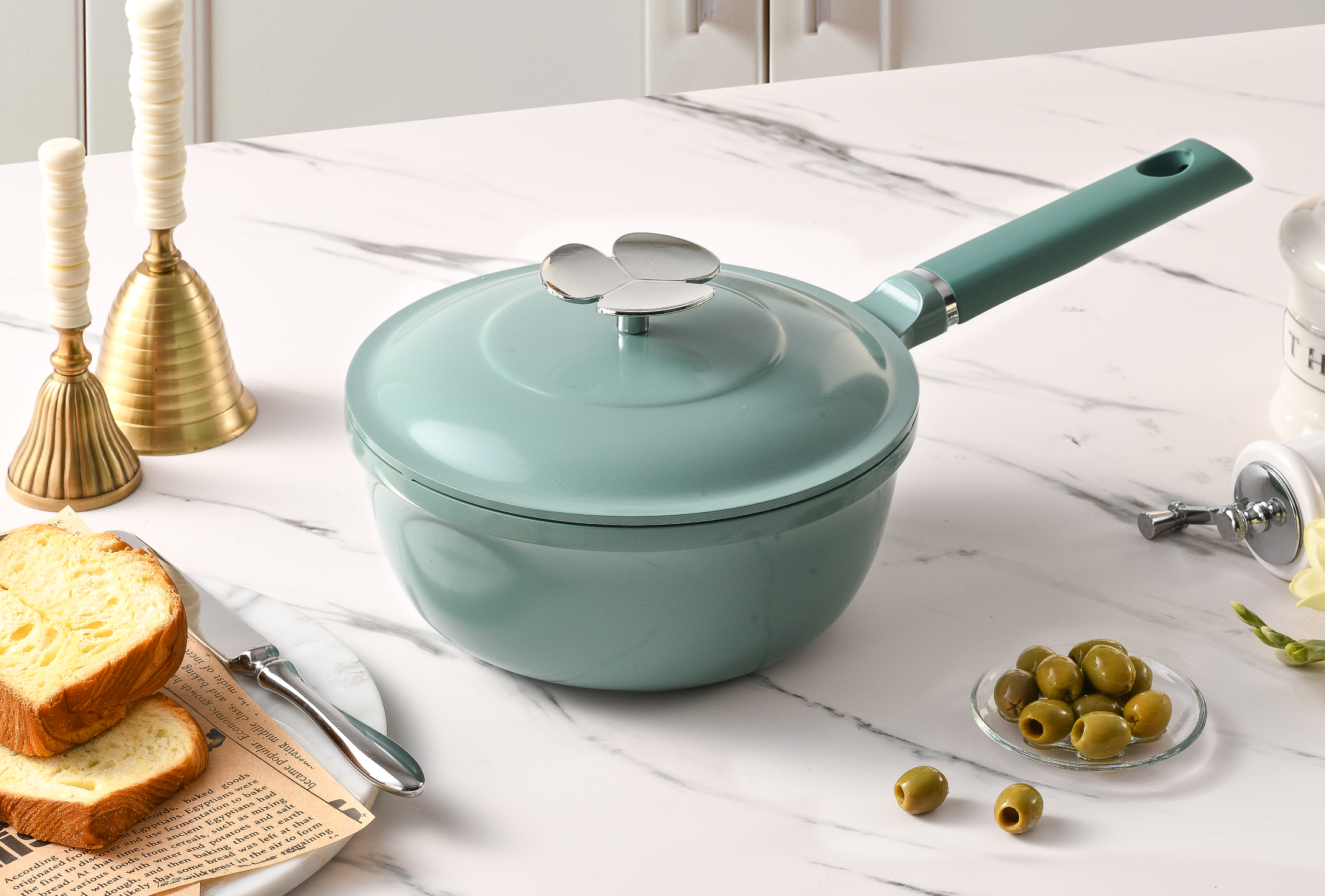Trifoglia ceramic coated non stick sauce pan(green)