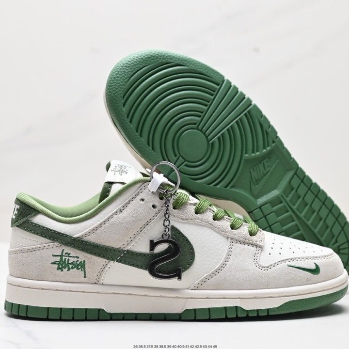 2024 Stussy Nike Dunk 「正規品保証、公式と同じデザイン」スニーカー