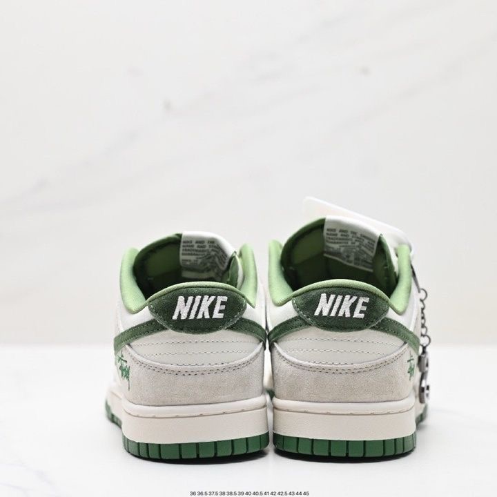 2024 Stussy Nike Dunk 「正規品保証、公式と同じデザイン」スニーカー