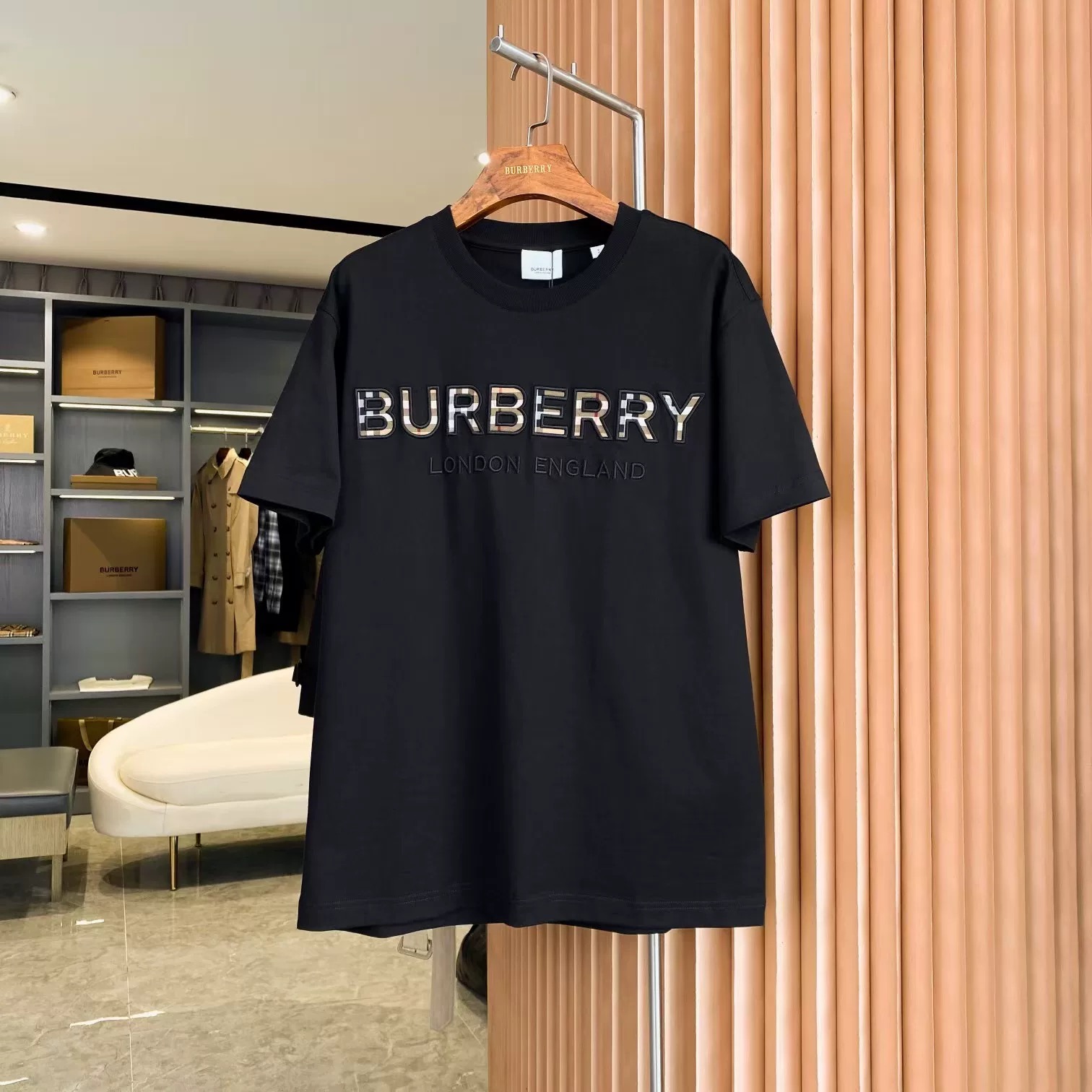 超人気商品 シンプル カジュアル 夏 無地 アルファベット オーバーサイズ 2色選べる Ｔシャツ