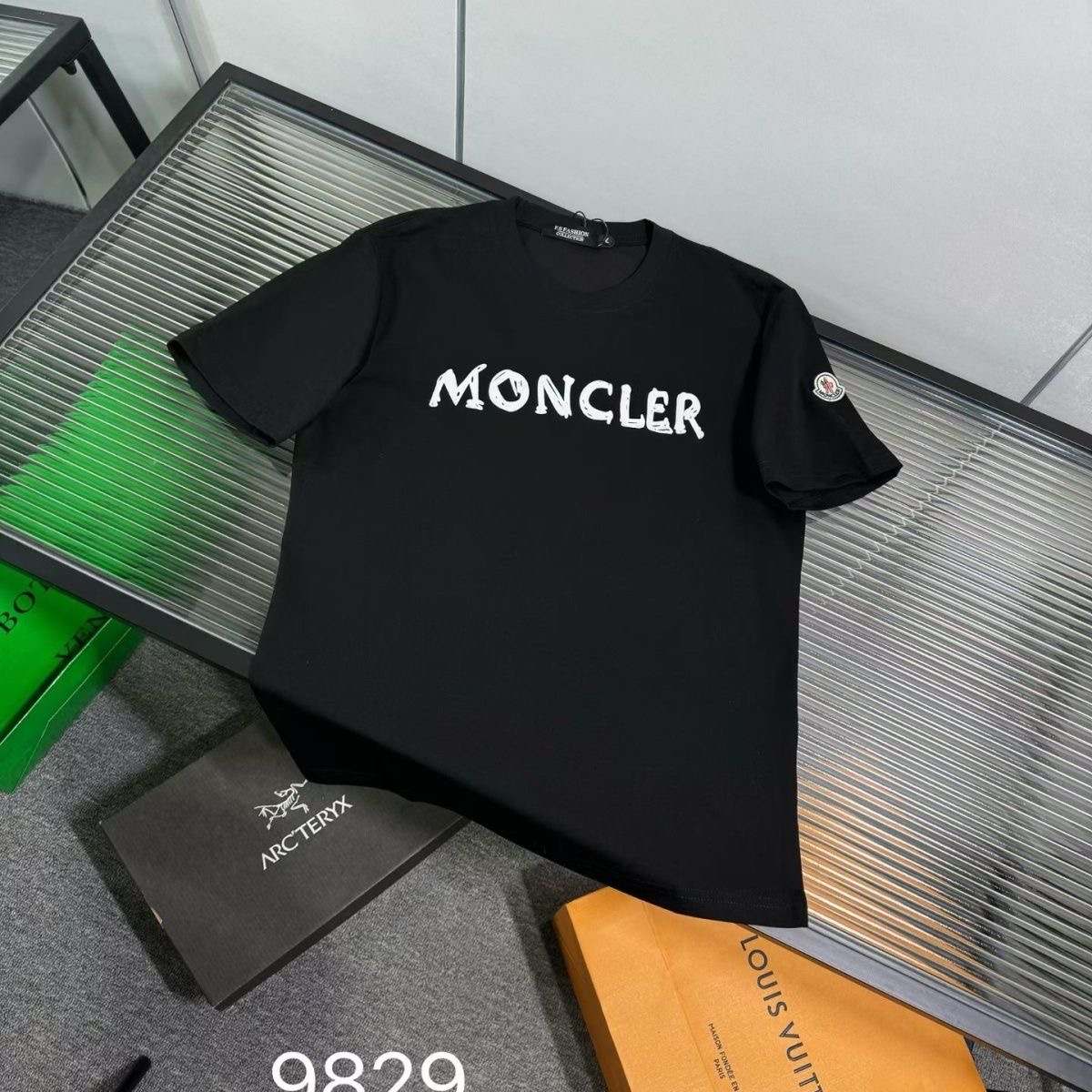【S-3XL】新しいプリントロゴ半袖Tシャツ、レタークルーネック、ユニセックス