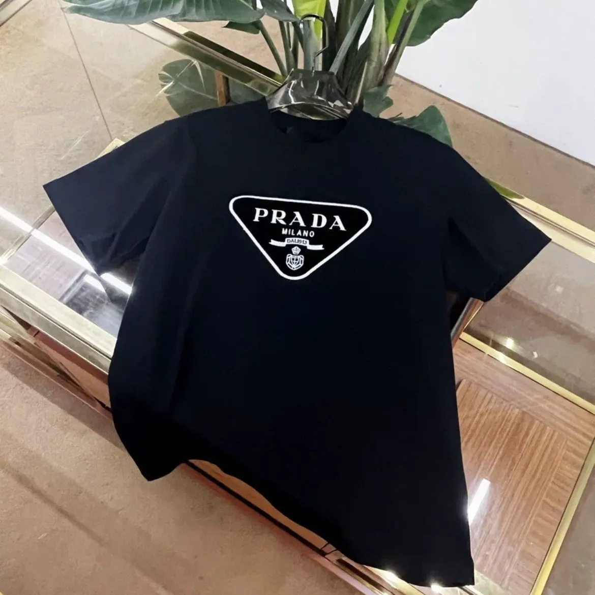 夏 日常 カジュアル 男女限らず アルファベット 無地 プリント 2色選べる コットン Ｔシャツ