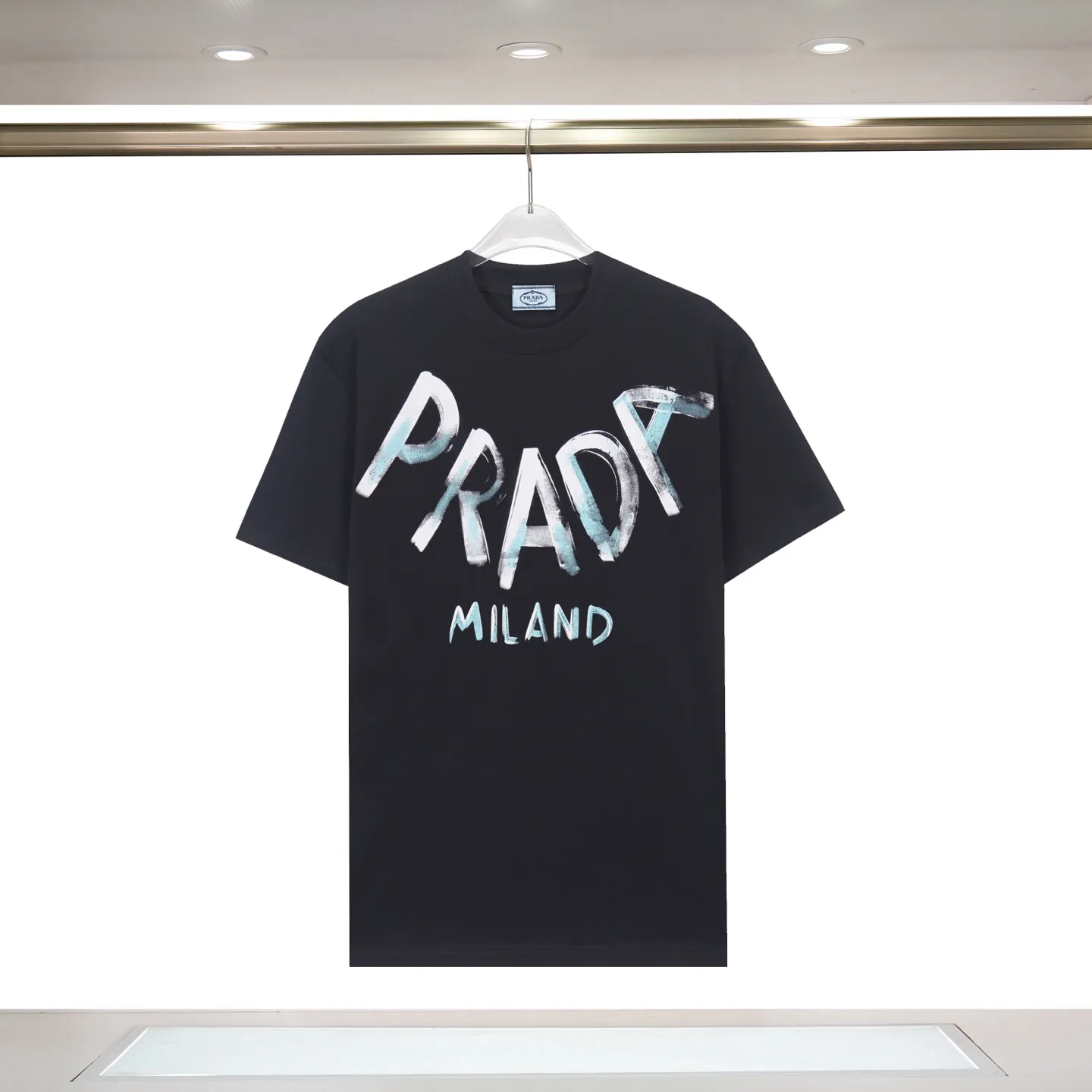『S-2XL』存在感のある リラックスフィット 軽量素材 合わせやすい 半袖Ｔシャツ