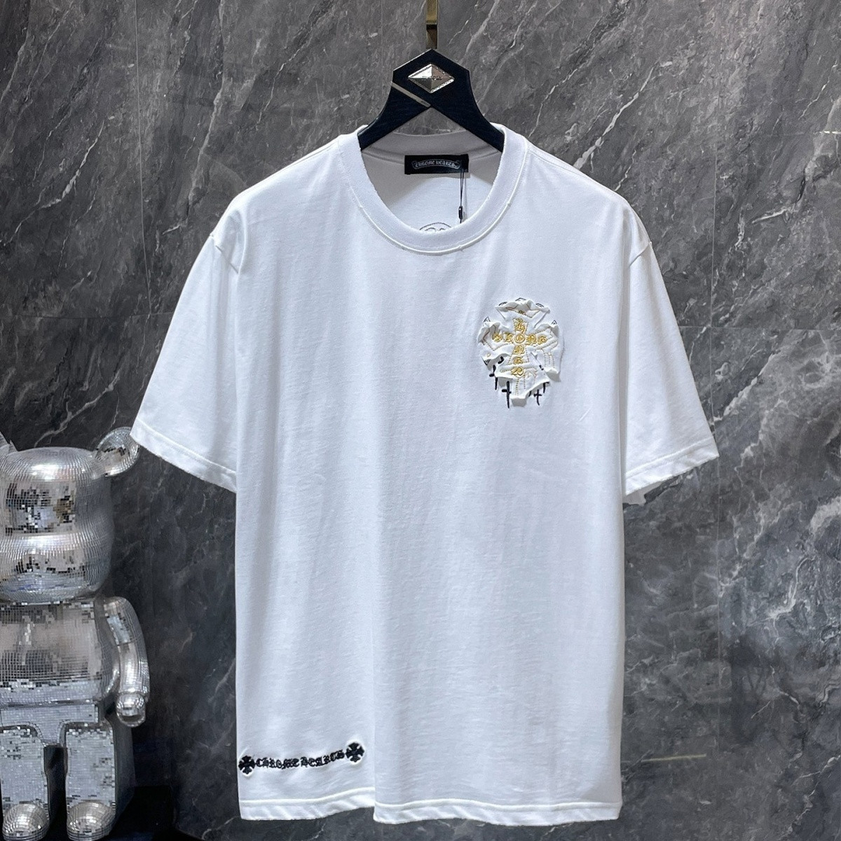『S-XL』メンズ＆レディース 半袖 刺繍入り クルーネック カジュアル ルーズフィット シャツ