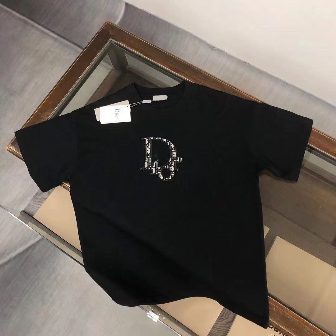 【S-4XL】トレンディな夏のラウンドネック半袖ピュアコットンカップルTシャツ、カジュアルで着回し力抜群