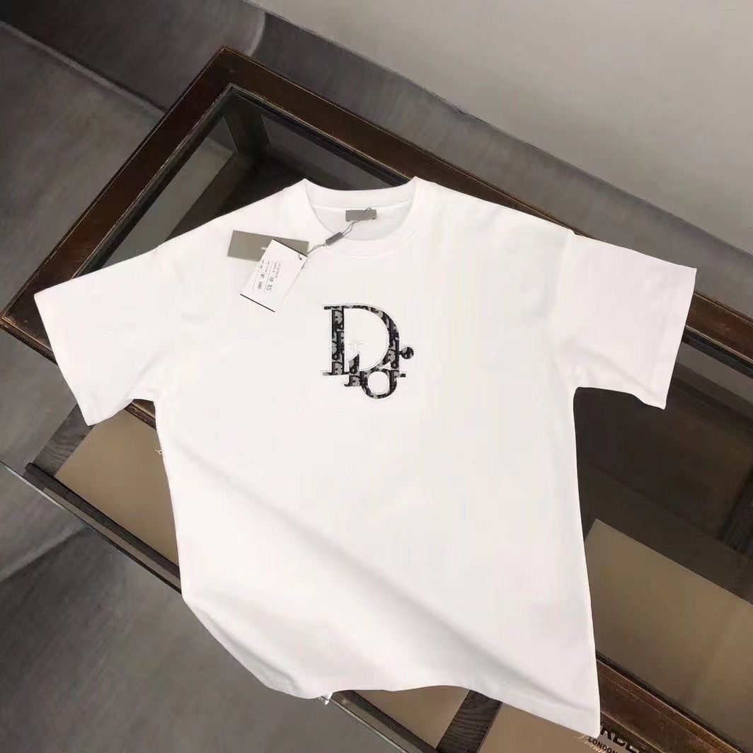 【S-4XL】トレンディな夏のラウンドネック半袖ピュアコットンカップルTシャツ、カジュアルで着回し力抜群