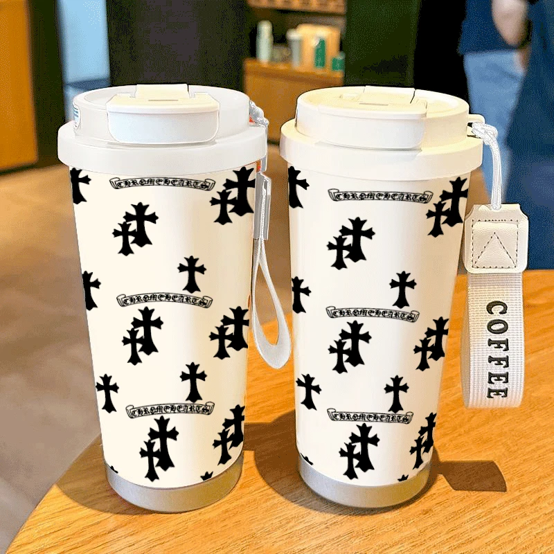 キュートでスタイリッシュな断熱スポーツマグ
