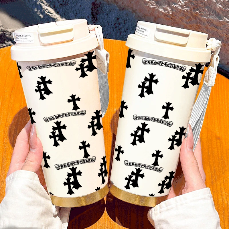 キュートでスタイリッシュな断熱スポーツマグ