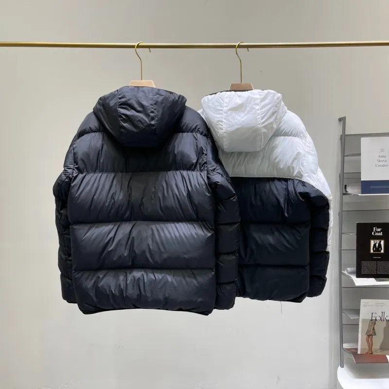 『M-2XL』好感度100％ 質感のいい ファッション 配色 ふわふわ フード付き ジッパー 冬 ダウンアウター