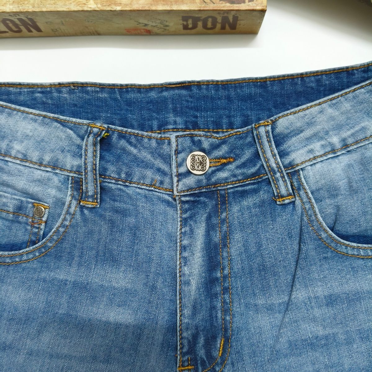『29-40』メンズデニムショーツ、トレンドスリムフィットストレートレッグストレッチカジュアル刺繍入り