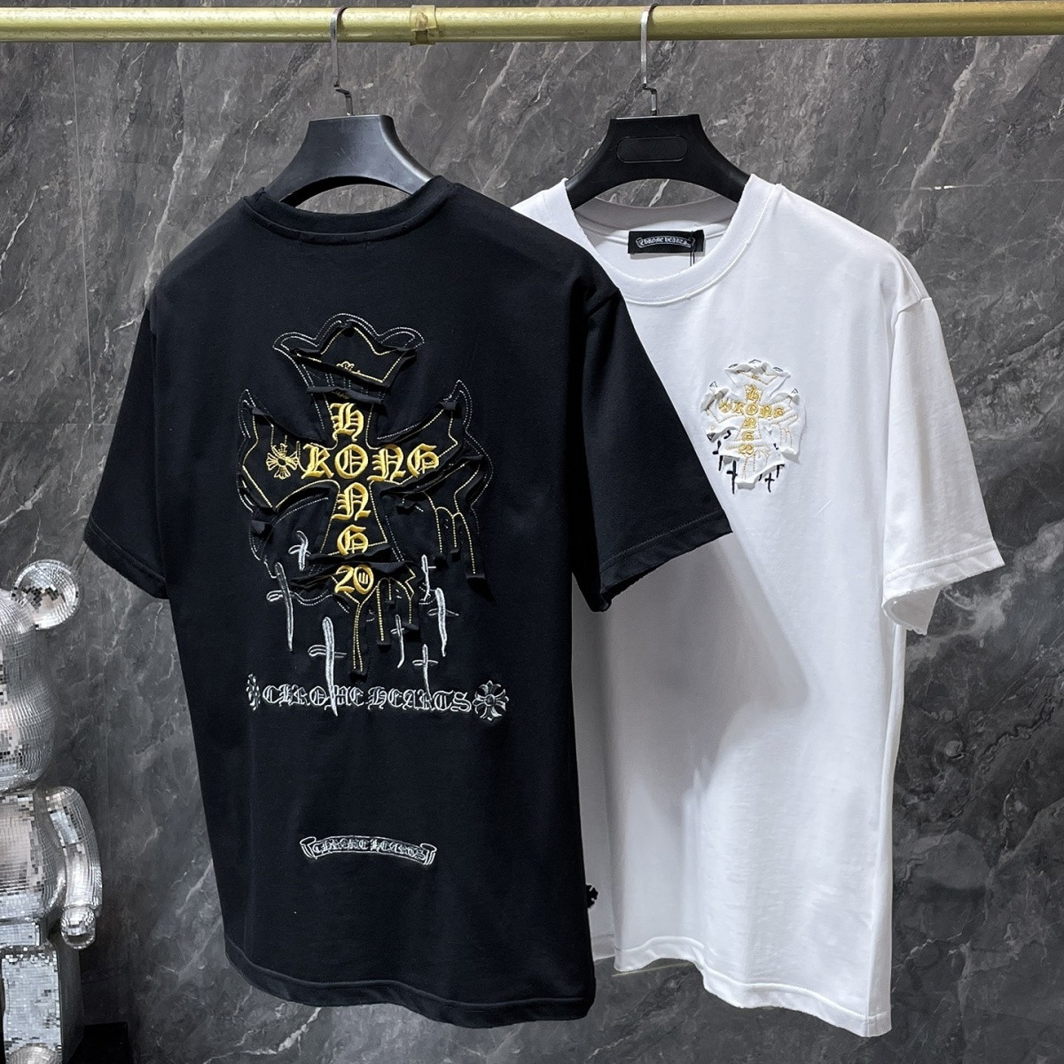 『S-XL』メンズ＆レディース 半袖 刺繍入り クルーネック カジュアル ルーズフィット シャツ