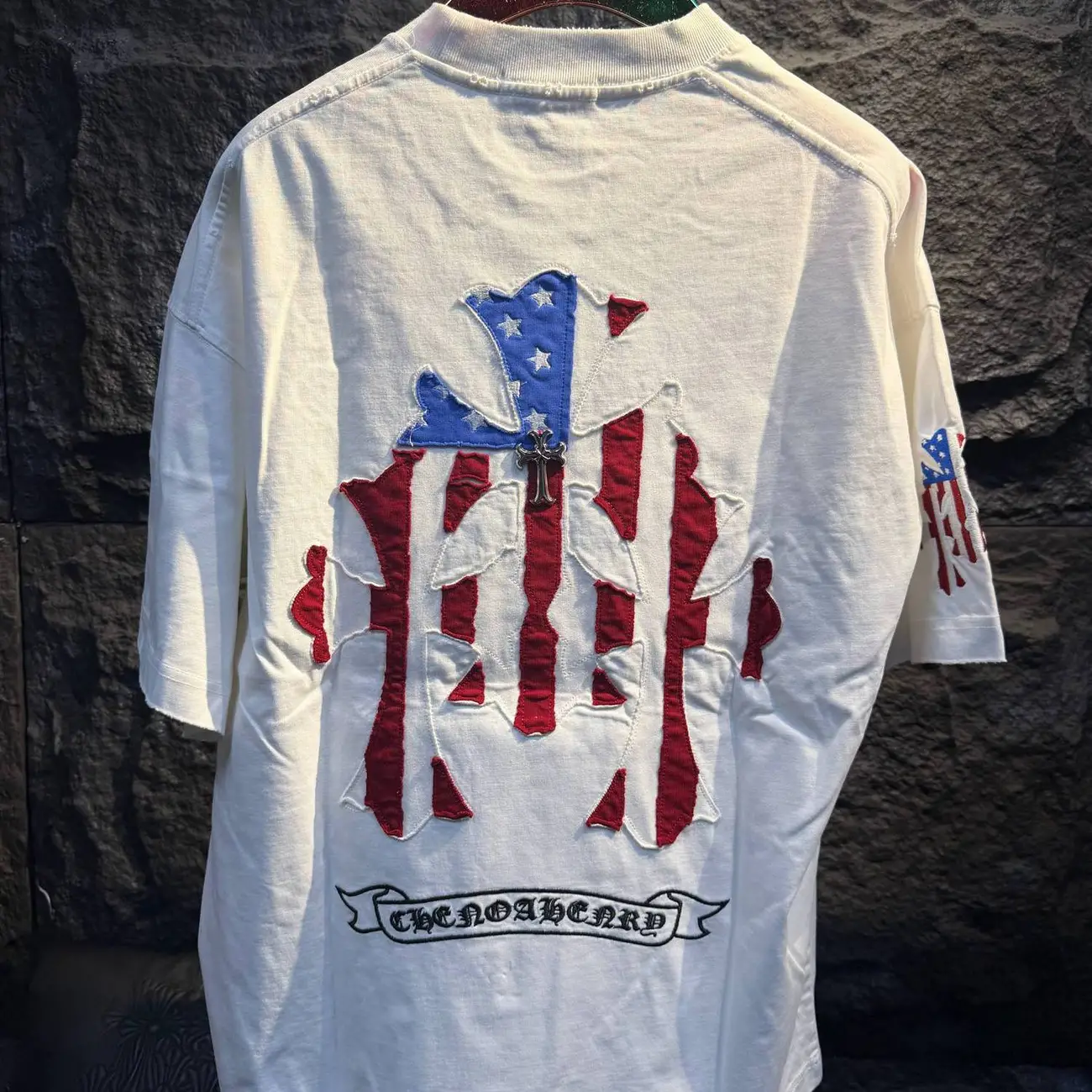 『S-XL』アメリカンストリートスタイル 半袖 刺繍アップリケ クルーネックTシャツ