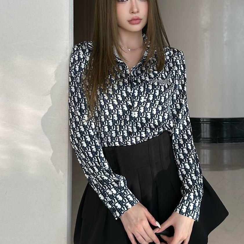 『S-L』早春の新着モノグラムプリントシャツ