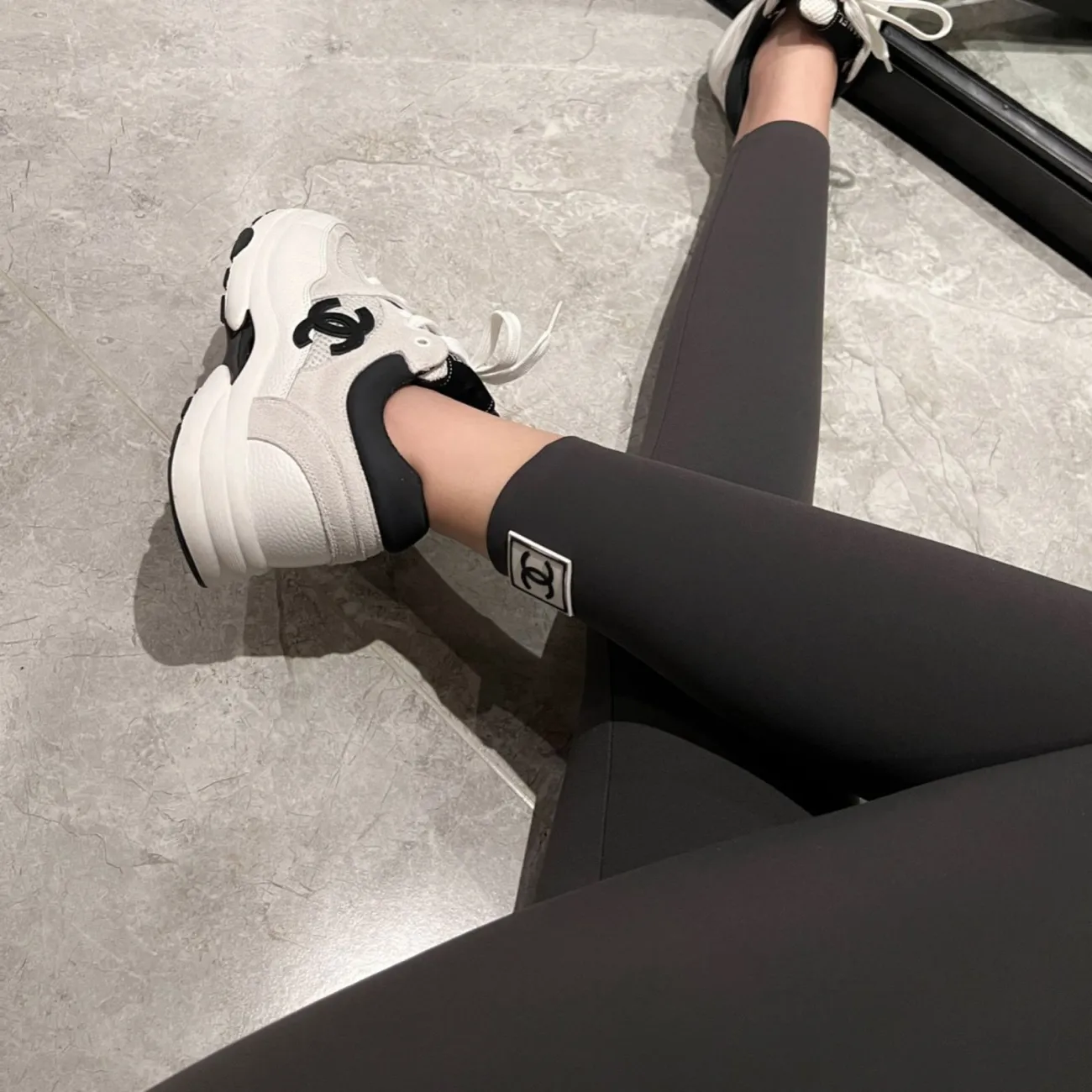 『S-L』人気爆発中 元気いっぱい ファッション フェミニン セクシートップス