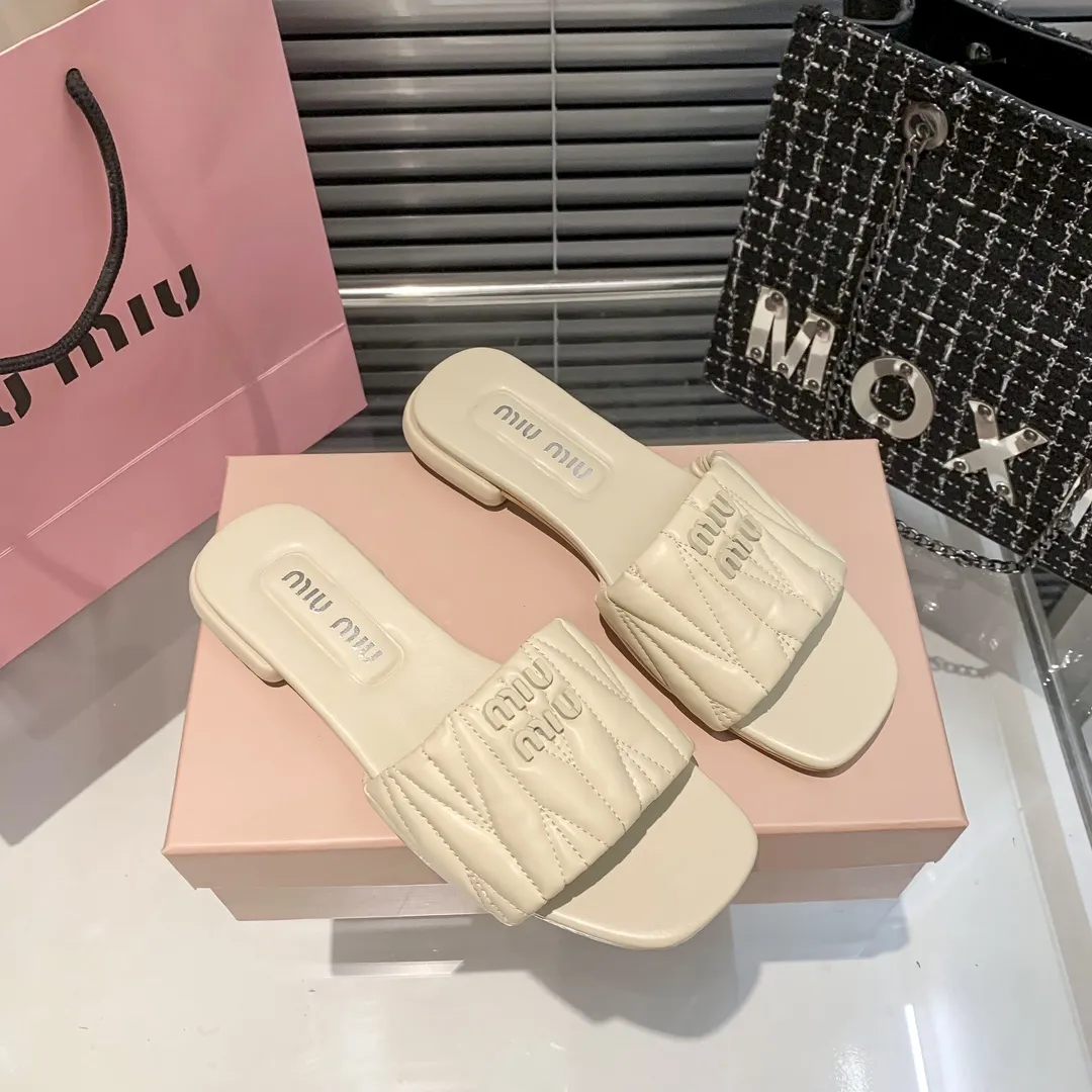 『35-41』クラシックな多用途ファッション シンプルなレディーススリッパ