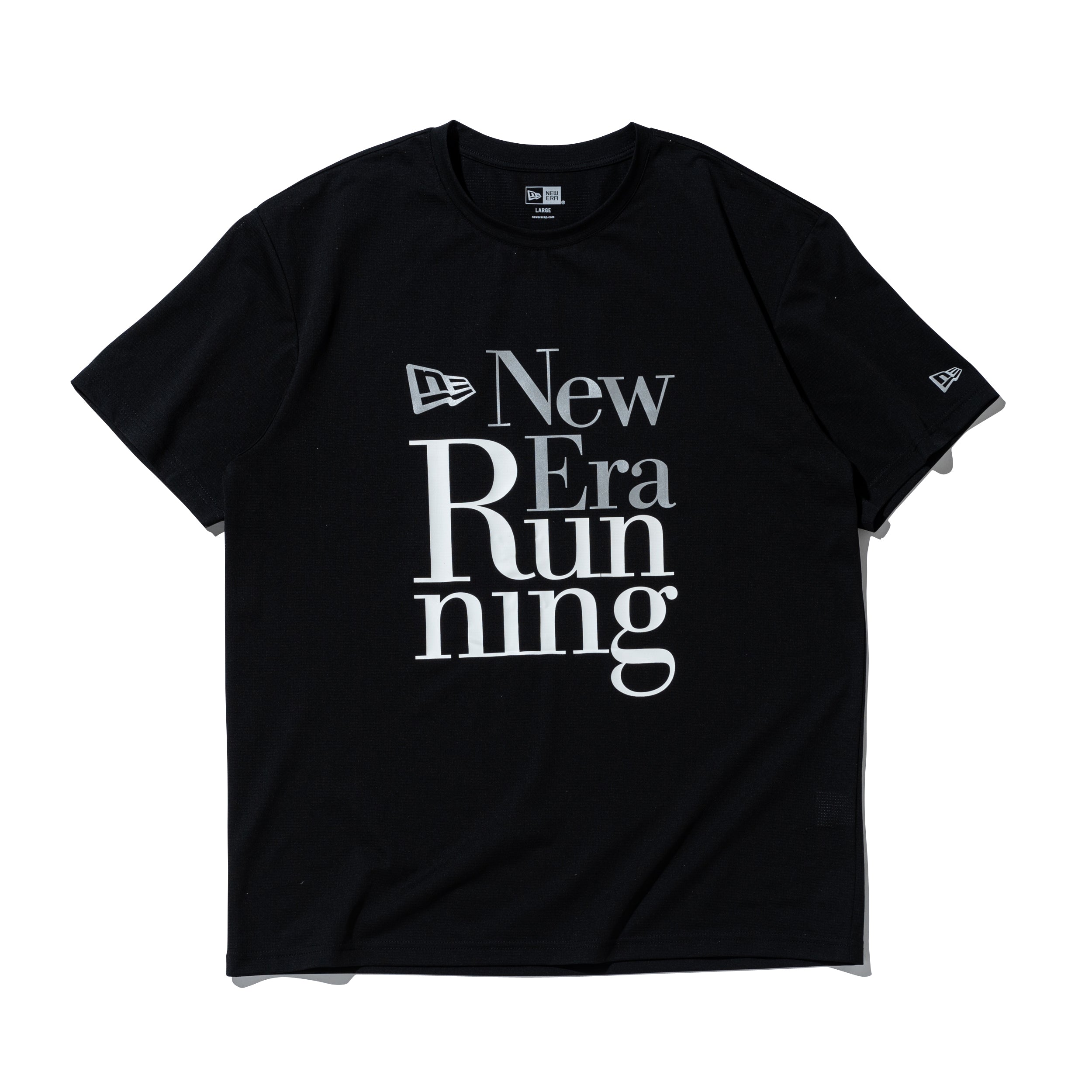 半袖 テックTシャツ New Era Running ブラック | パフォーマンスアパレル ランニング
