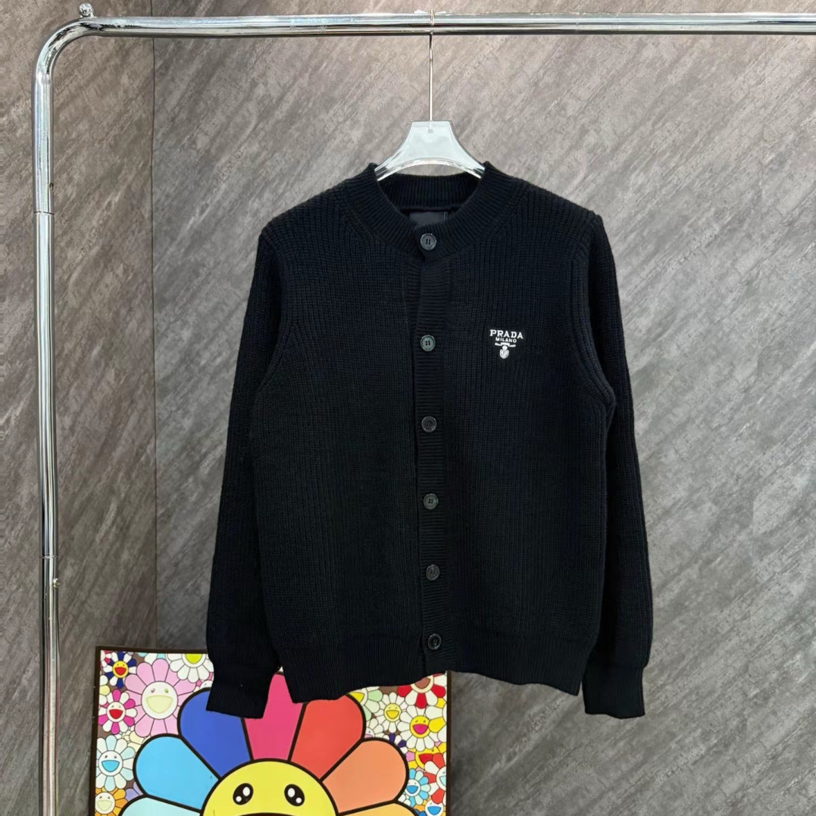 『L-2XL』三角レタリング刺繍ジャケット メンズレディース兼用 ニットカーディガン