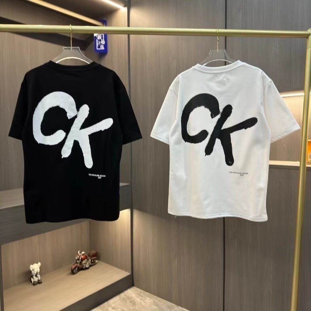 合わせやすい おすすめ 2色選べる シンプル アルファベット 男女限らず ゆったり コットン Ｔシャツ