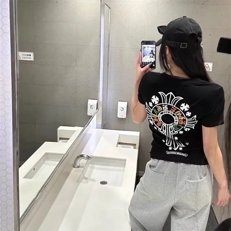 おすすめ 話題沸騰中 夏 シンプル プリント 高級感 着瘦せ 通気性 レデイーズ Ｔシャツ
