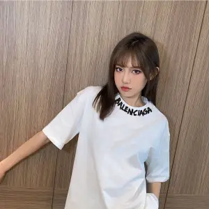 気質いい 超人気商品 大人の定番 アルファベット デザイン満点 男女限らず Tシャツ