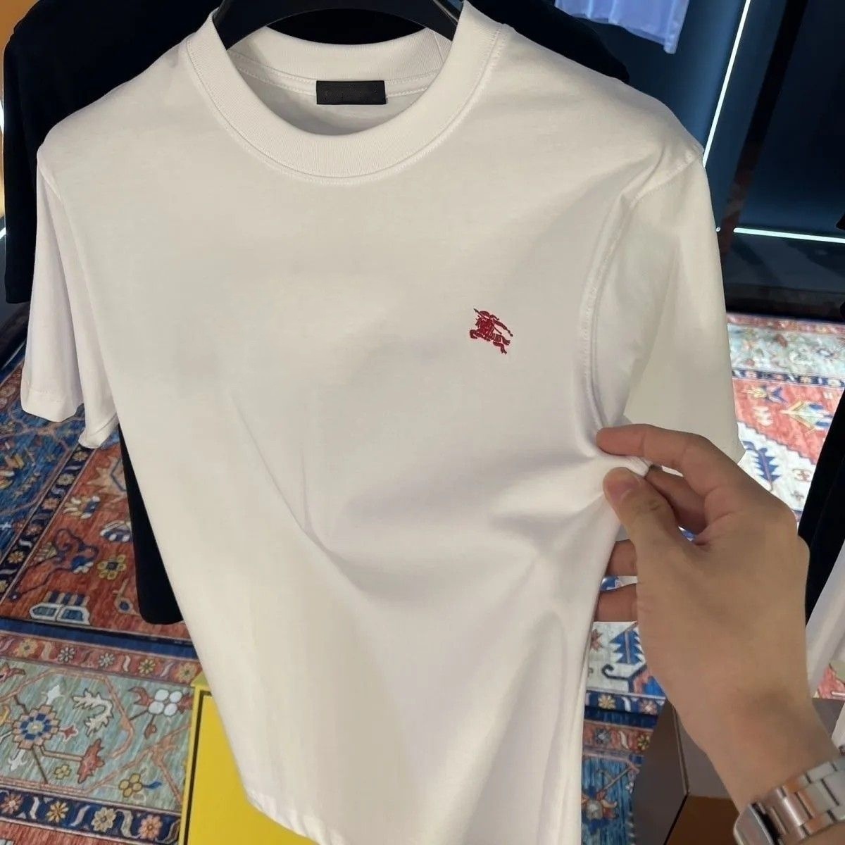 『S-4XL』着心地良い ファッション 合わせやすい カジュアル 快適 軽量 Ｔシャツ