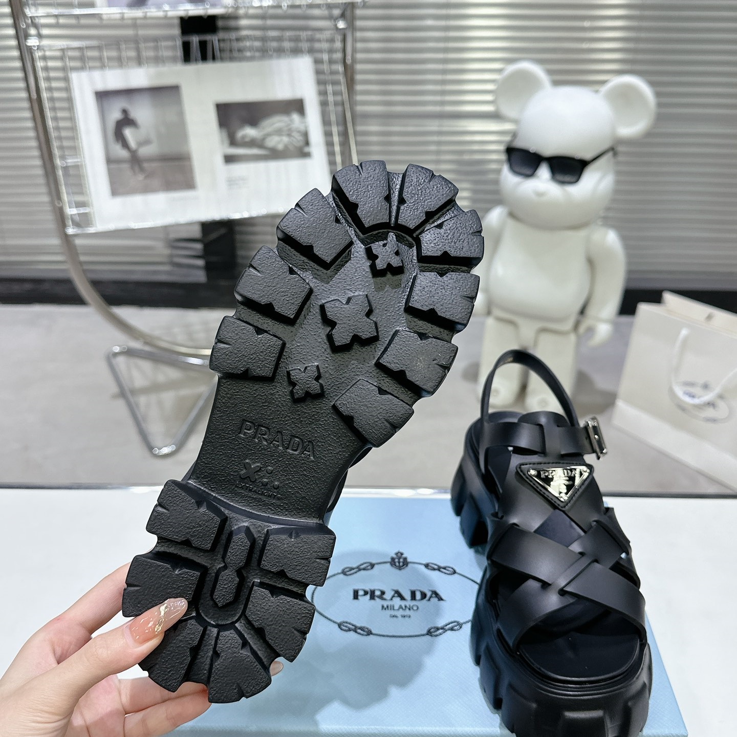 【P022】♥大人気 美品♥ PRADA サンダル プラダ