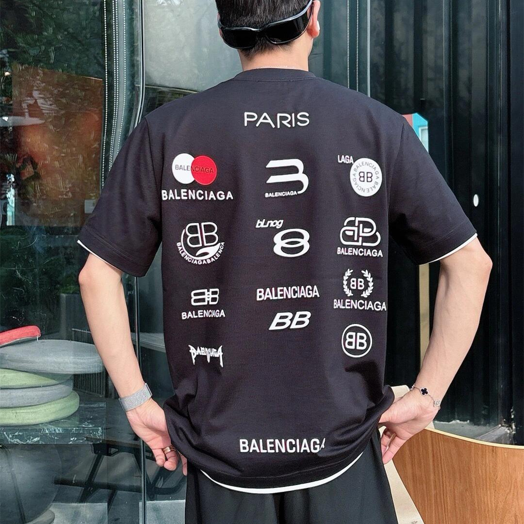 『S-4XL』クリーンな印象 スポーティーなアクセント トレンド感抜群 ヴィンテージ風プリント Tシャツ