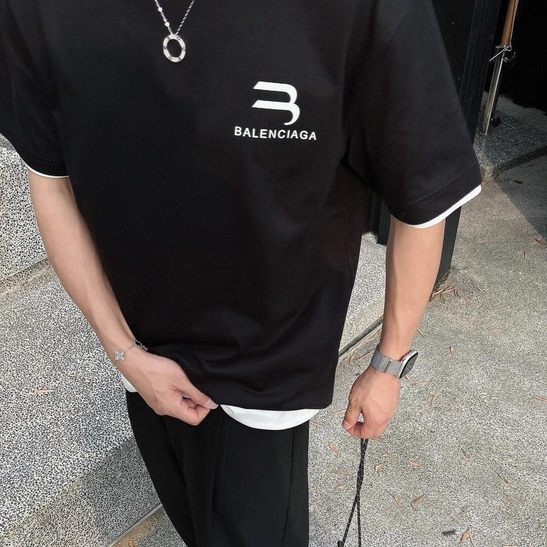 『S-4XL』クリーンな印象 スポーティーなアクセント トレンド感抜群 ヴィンテージ風プリント Tシャツ