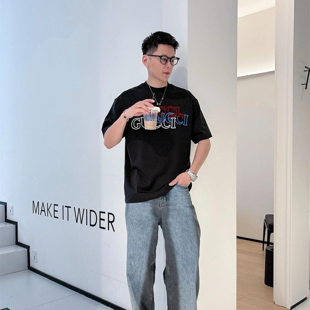 『S-4XL』コーディネートの主役 スタイルアップ間違いなし 体型カバー プリント Tシャツ