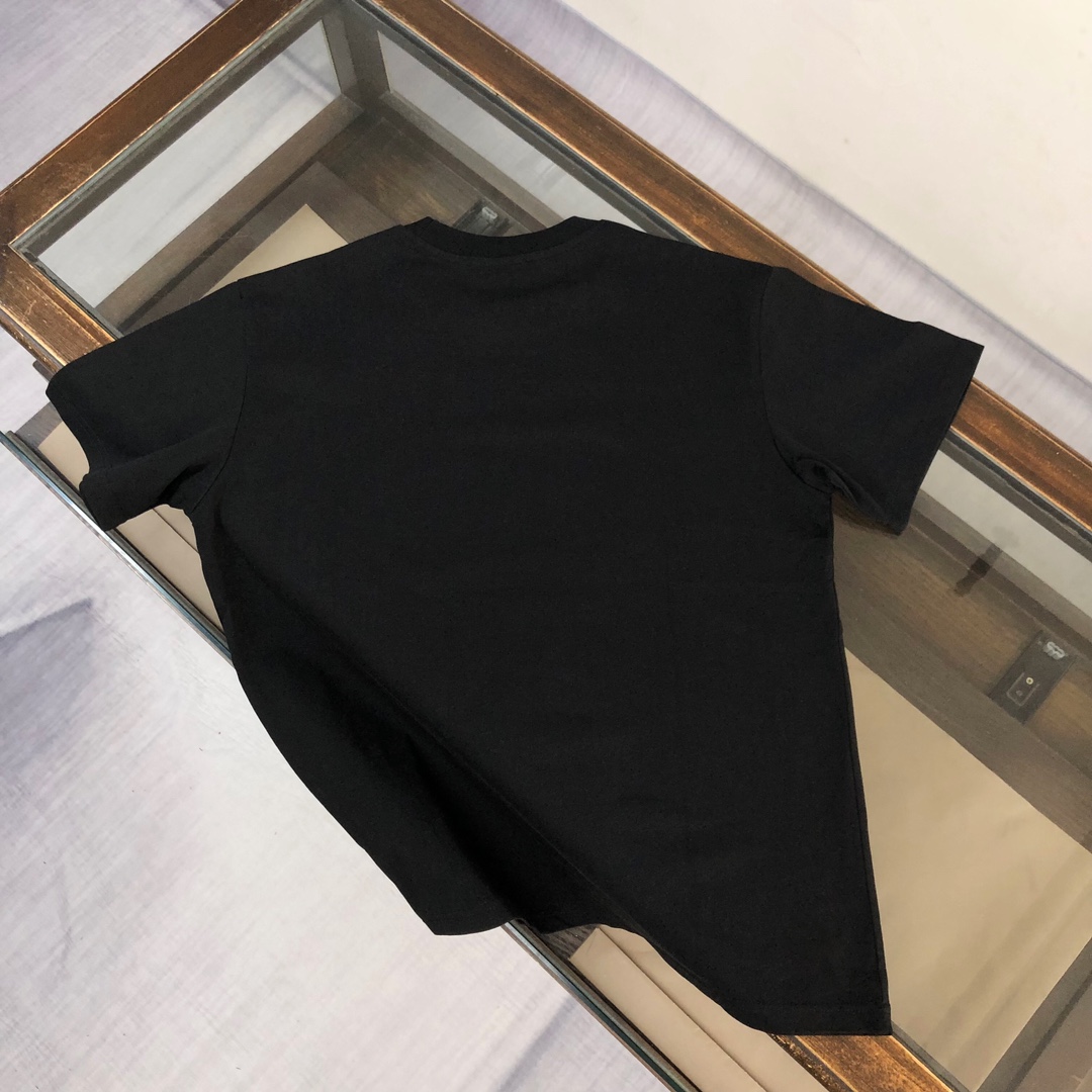 『S-4XL』ベーシックデザイン ミニマル コーデに万能 ヴィンテージ風 Ｔシャツ