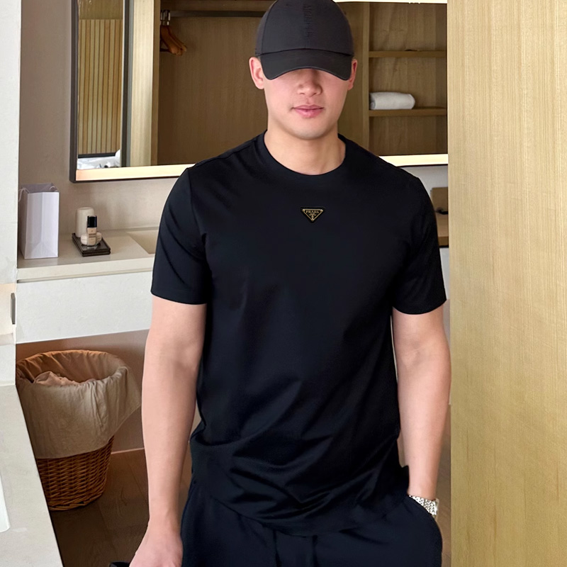 『S-4XL』目立つ 高品質 シンプル 着心地良い ファッション 合わせやすい Ｔシャツ